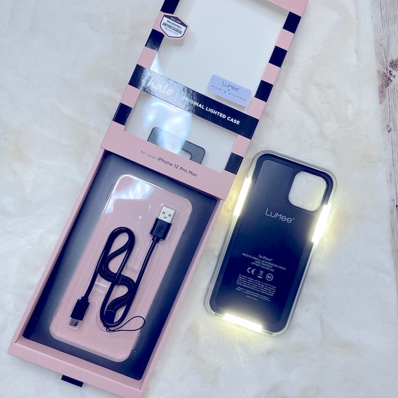 🥳HOST PICK!!!🥳🌸Halo LuMee x Paris Hilton for iPhone 12 Pro Max🌸 - Picture 8 of 9